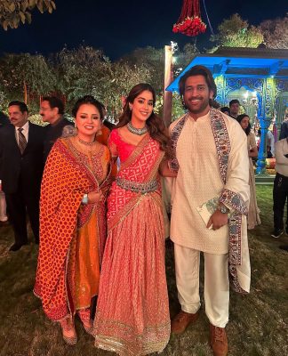 Top 10 Instagram Photos of Janhvi Kapoor That Fans Went Crazy For
