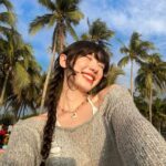 Jannine Parawie Weigel Instagram – หมา 4 ตัวมองหน้ากัน🐶 Bangsaen | บางแสน