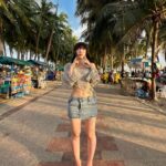 Jannine Parawie Weigel Instagram – หมา 4 ตัวมองหน้ากัน🐶 Bangsaen | บางแสน