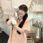 Jannine Parawie Weigel Instagram – มาดูคาเฟ่แมวที่บ้านเราไม๊…😼 @pajara.official