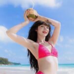 Jannine Parawie Weigel Instagram - Hula hula🥥🌺🐚 📷: @aon_image_maker Banana Beach, Phuket