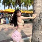 Jannine Parawie Weigel Instagram - ก็ไม่รู้…🦋🌸 Bangsaen | บางแสน