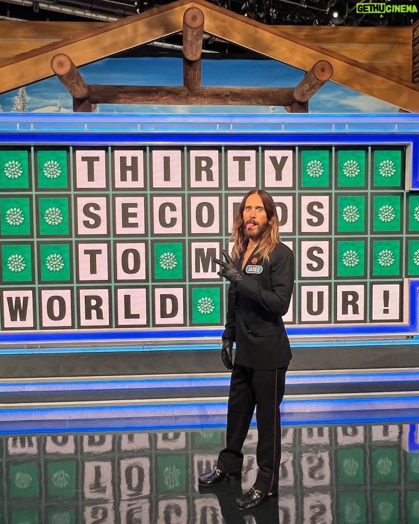 Jared Leto Instagram - Had such a fun time at @wheeloffortune creating this for you all, enjoy some behind the scenes content 🙏🏻🕺🏻 Go check out the full length version on YouTube NOW at the link in bio!!