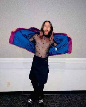 Jared Leto Instagram - Question: DOES ANYONE WANT TO COME ON STAGE WITH THIRTY SECONDS TO MARS??? 🤓🕺🏻🚀
@30secondstomars @shannonleto 

Thanks so much for ‘23!!!

Can’t wait to see you on tour in ‘24 !