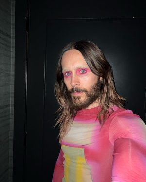 Jared Leto Instagram - Short or long? 🤓🤓🤓