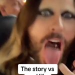 Jared Leto Instagram - A little peek behind the scenes…..😹😹😹 ft. our new song WORLD ON FIRE ❤️‍🔥 @vmas @shannonleto @30secondstomars