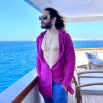 Jared Leto Instagram - Waiting for the new album to drop in just 4 DAYS!!!! Can’t wait for you to hear it 🕺🏻🕺🏻