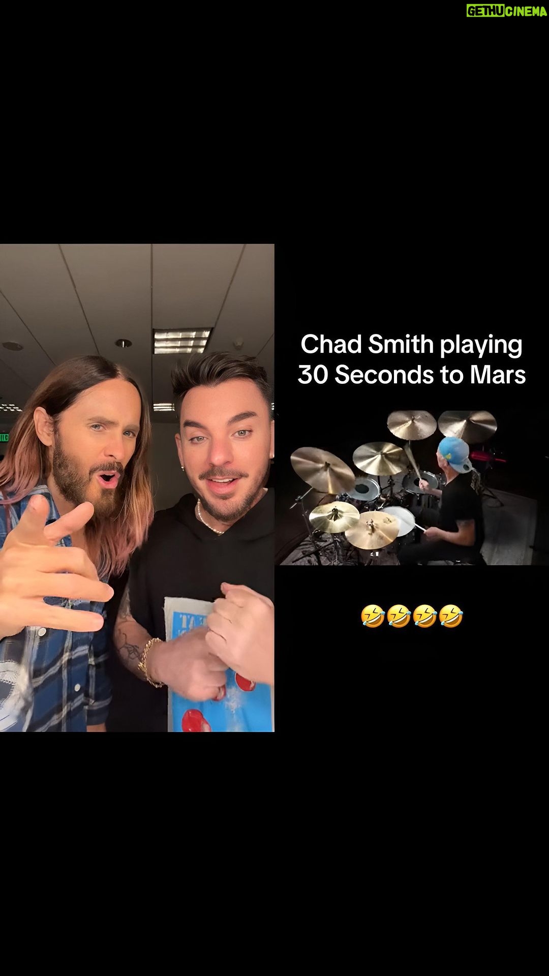 Jared Leto Instagram - Iโve had so much fun reacting to your covers, like this incredible @chadsmithofficial video, that weโre bringing one of you ON STAGE!! ๐๐ถ Use #THEKILLCOVER and head to @30secondstomars for more details ๐บ๐ป