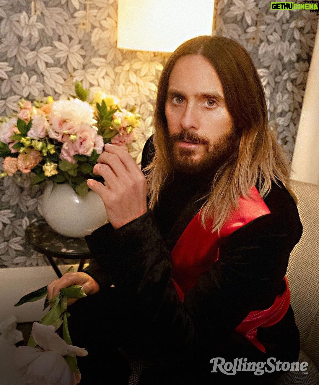 Jared Leto Instagram - Thx to everyone supporting the new album ππΌ Hope you are loving it πΊπ»πΉ πΈ @rollingstoneitalia πΊπ» @maisonmargiela @prada @balmain PHOTOGRAPHER: @giuliabersani INTERVIEW: @costantinodellagherardesca EDITOR in CHIEF: @alessandro.giberti MUSIC CONTENT EDITOR: @claudiotodesco PRODUCER: @mros77 BUSINESS DEVELOPMENT MANAGER: @bsidematte PRODUCTION COORDINATOR: @ninniknowsnothing ART DIRECTOR: @mindglass x @leftloft.design FASHION EDITOR: @francescapiovano Look 1: Maison Margiela Look 2: Prada Look 3: Balmain TALENT LABEL: @universalmusicitalia @virginrecordsita TALENT LABEL PUBLICIST: Giacomo Vitali @jj_jack4 MAKE β UP ARTIST: @maddalenabrandomakeup x @makingbeauty.management STYLIST ASSISTANT: @mica_montgomery PHOTOGRAPHER ASSISTANT: @now_emi