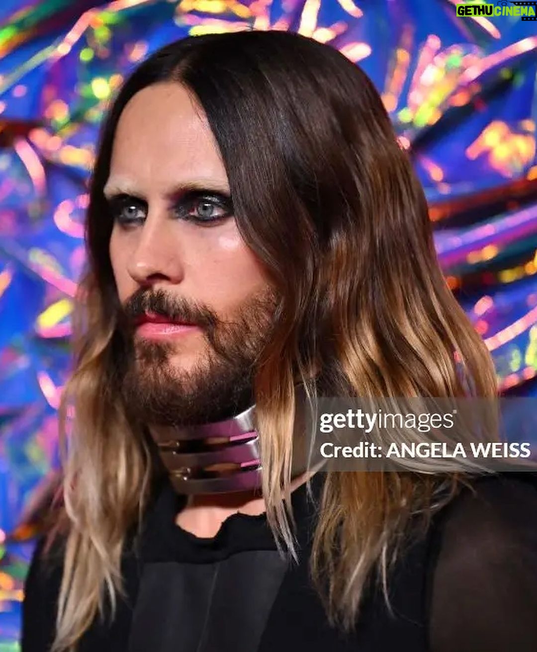 Jared Leto Instagram - β€οΈβπ₯π€β€οΈβπ₯π€β€οΈβπ₯π€β€οΈβπ₯ πΈ: Getty Images / Doug Peters - PA Images, Dimitrios Kambouris, Angela Weiss / Johnny Nunez πΊπ» @rickowensonline @paulsinclaire @claraleopard @laramiemakeup