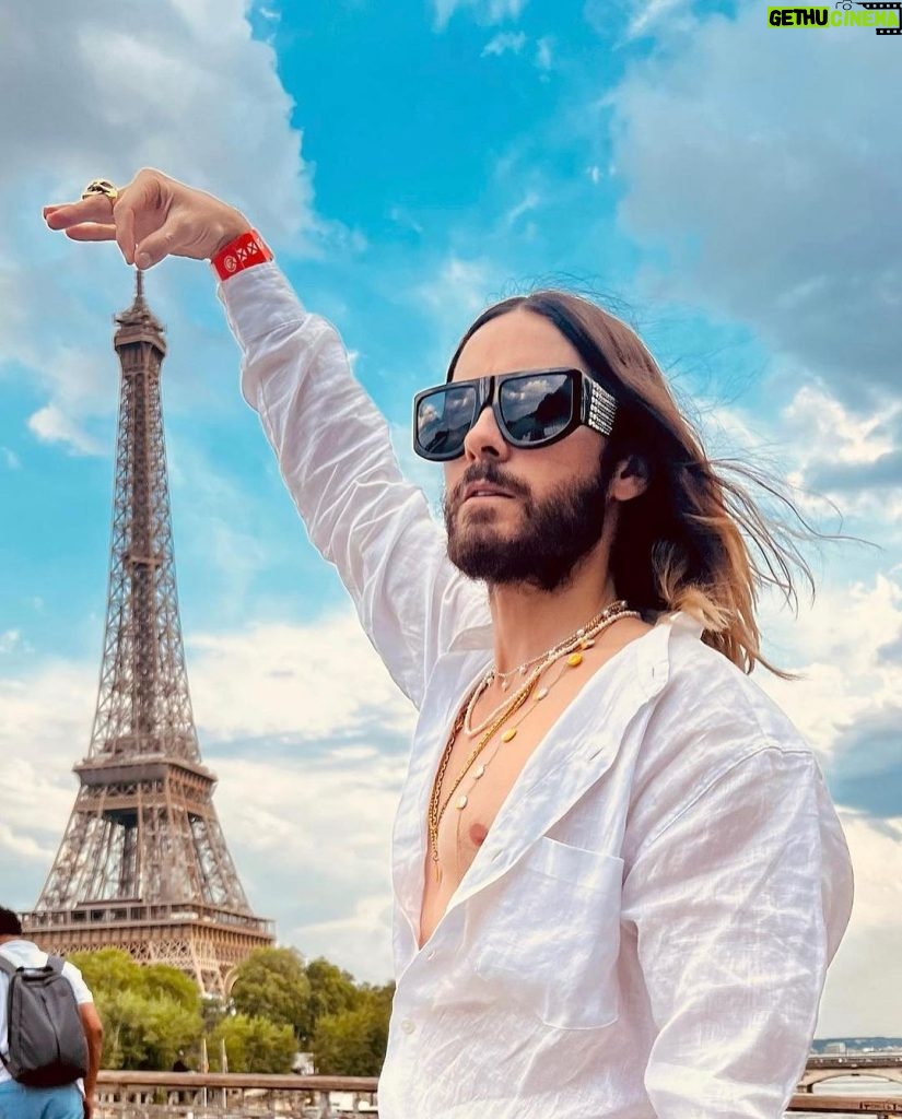 Jared Leto Instagram - What was your fave moment from ‘23? Ps. Happy new year and Here’s to ‘24!! 🙏