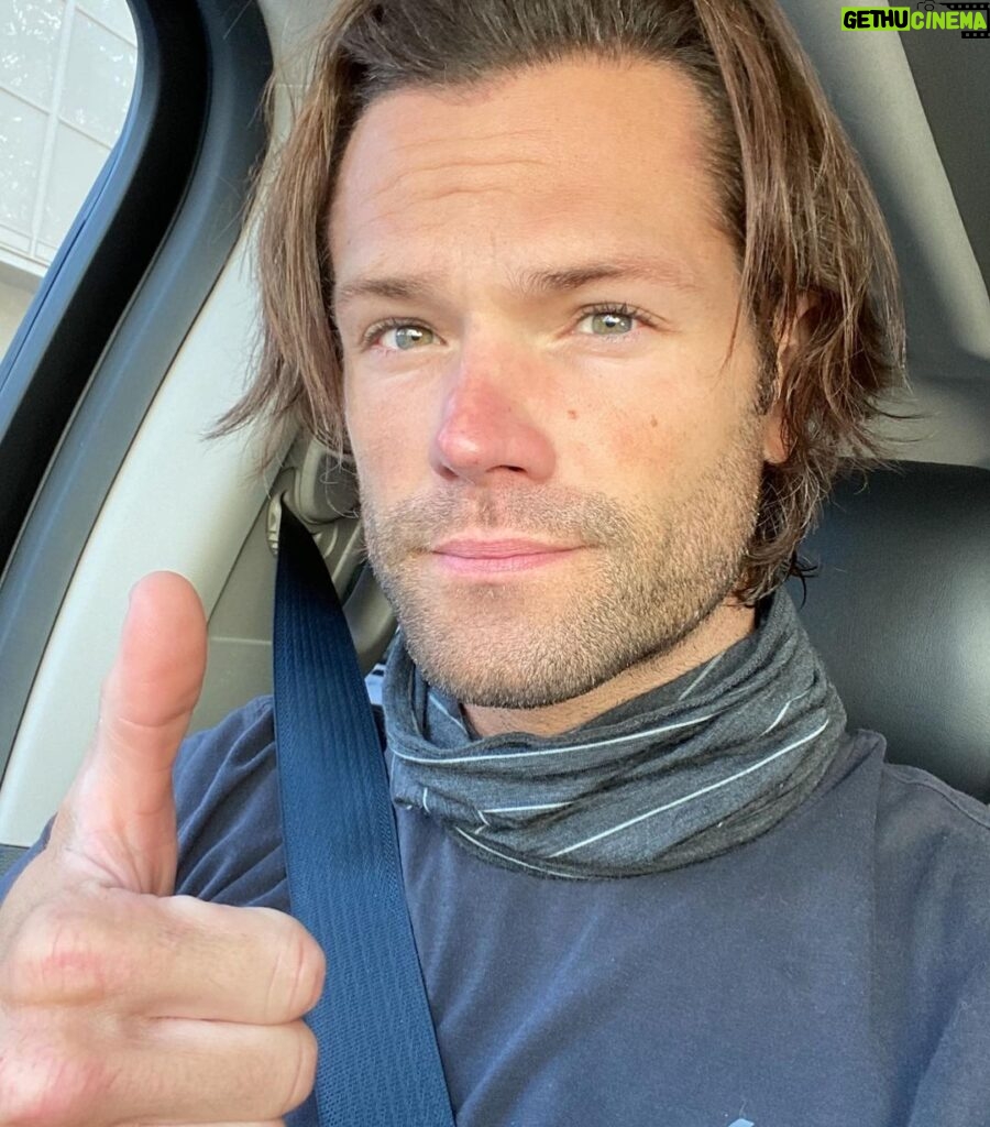 Jared Padalecki Instagram - #FlashbackFriday to one year ago today… when I said goodbye to character, and a show, that i dearly loved (and, STILL love)… our last filming day of #supernatural… I will never be able to put into words what my time with #SamWinchester gave me. More importantly, I’ll never be able to put into words what the relationships that were built STILL mean to me. I guess I’ll stick to tried-and-true. Thank you. Miss y’all. @jensenackles #spnfamily