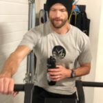 Jared Padalecki Instagram - I’m not big on resolutions but I do try to work on my body and mind every day. Some days are going to be harder and it’s okay to take a knee when you have to but it IS important to keep fighting. Happy holidays y’all. Don’t forget that the sign up to win a zoom call ends this week. Link in bio. Talk soon! #AKF #Mantra Austin, Texas