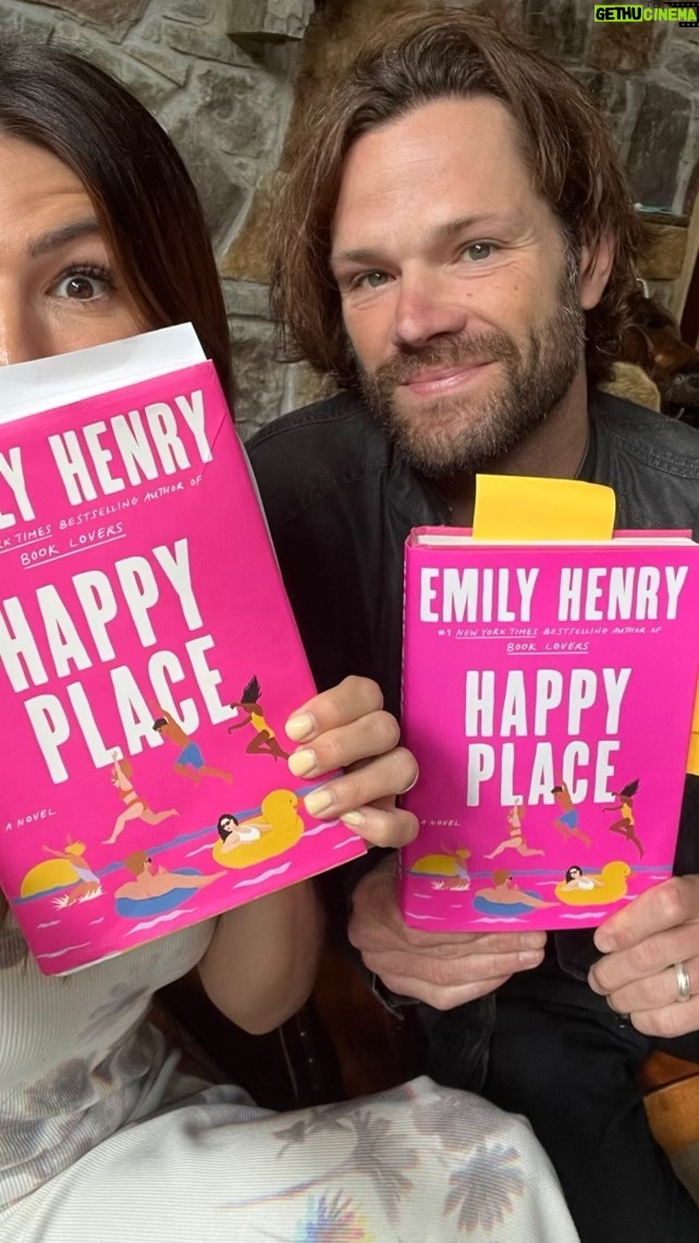 Jared Padalecki Instagram - This is our #happyplace: getting to chat with the incredible @emilyhenrywrites about her new book, HAPPY PLACE. We talked about self-discovery, friendship, romance and books within books. HAPPY PLACE and this conversation had us laughing, crying, reminiscing and needing more #emilyhenry in our lives. Go get her book, if you can find it! They’re flying off the shelves. Stay tuned for Part 2! Austin, Texas