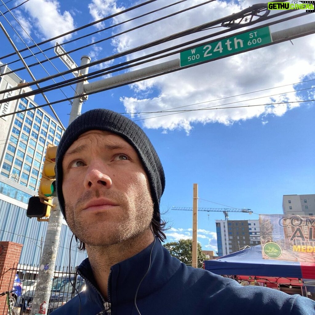 Jared Padalecki Instagram - Hey #spnfamily Recent events have made me reflect on life, love, loss, and all of the blessings I’ve experienced in my days on this earth. I’ve taken time to think about how I spend MY time. More importantly, how i WANT to spend my time... People i want to spend it with. Places I want to go. Books i want to read. And on and on and on... Ultimately, I want to spend time doing that which brings me joy. IDEALLY, doing things that will also bring OTHERS joy. Today, I took the time that was gifted to me and went for a run around the city that i love. The city I dreamt about living in as a child. The city where I’m now blessed to lay my head. Austin brings me a warmth and a happiness and a peace that i have been unable to find anywhere else in my travels. I love being here. (I’ve even convinced a few friends to move here! 😁). On February 16th, I’m going to run through 26.2 miles of this place I call home for the Ascension Seton Austin Marathon. I was lucky enough to participate last year as well, and it definitely brought me joy (even through all of the aches and pains!). Some of y’all out there have experienced the journey of running a marathon (it was, I must warn you, named after a poor chap that died upon completion 😳). There are highs. There are lows. And, among those highs and lows, there is appreciation. Gratitude. The opportunity to join an ephemeral community, bound together through a shared love of running, or of the outdoors, or for charity, or for the locations where it takes place (or, possibly through losing a bet 😂). It’s a struggle, for sure. But it’s a struggle that I am blessed and fortunate enough to be able to face head-on. I’ll be keeping in touch over the next 2 and a half weeks as I put the finishing touches on my preparation. I would LOVE your support Most importantly, i would love for you to MAKE EVERY EFFORT to do something that brings you joy. Call a loved one. Go for a walk. Sneak in some precious alone time. Watch your favorite tv show. 😜 Do SOMETHING with your precious time that lets the world know you are grateful. After all, none of us know how much time we have left. With love and gratitude. Always. -jp #austinmarathon Austin, Texas