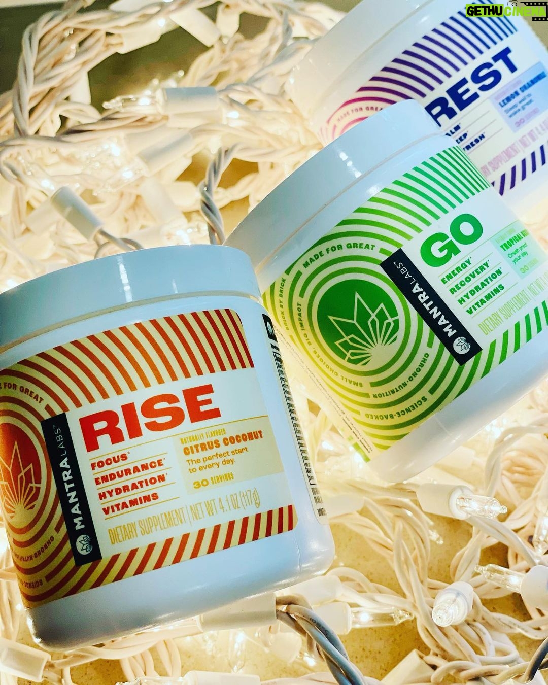 Jared Padalecki Instagram - Hey y’all, if you’ve been on the fence about trying, or need a restock, you can grab all @gomantralabs products at a great discount today!!! Rest, Rise, Go and Hydrate your way into a healthier version of yourself!!! #gomantralabs #madeforgreat #mantrafamily #spnfamily #walkerfamily #BlackFriday