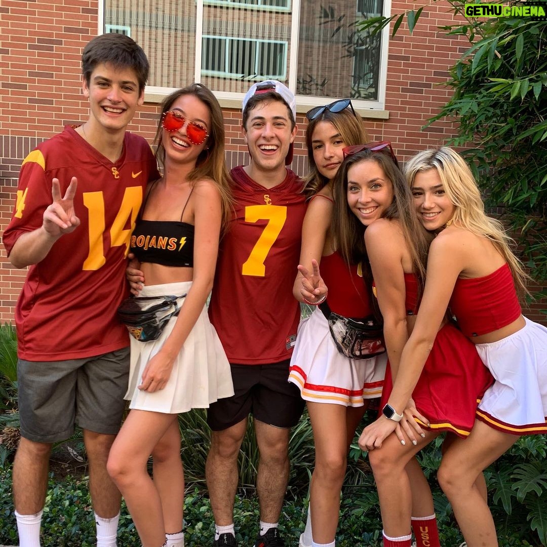 Jaren Lewison Instagram - Football! #rememberthefeeling University of Southern California