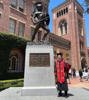 Jaren Lewison Instagram - Graduated summa cum laude from @uscedu in 3 years while filming @neverhaveiever !! 

Thank you to everyone who supported me along the way ❤️ fight on forever ✌🏻 

You already know… #RememberTheFeeling 🥹