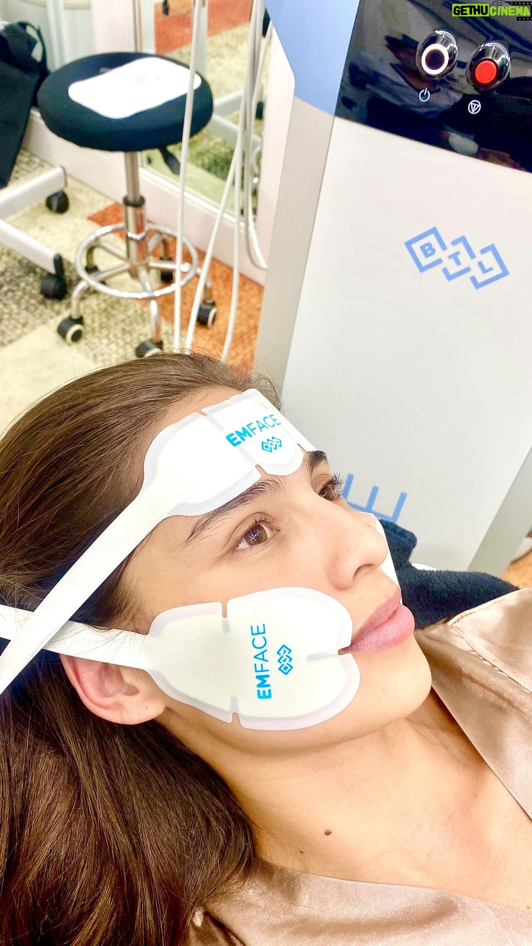 Jasmine Curtis-Smith Instagram - Do you know that you slowly lose collagen after the age of 25? The AIVEE EMFACE can help you with that, as it aids in collagen production and elastin fibers! π AIVEE EMSCULPT - is a 30-minutes high-intensity focused electromagnetic technology that allows fat reduction while simultaneously building muscles in the stomach, arms, and buttocks area. β
20, 000 muscle contractions in 30 minutes β
Helps tone the muscle and burn fat β
Recommended to be done once a week or once every 2 weeks β¨ Dr Aivee has a special birthday treat for you, donβt miss out on our exclusive deals on Aivee Ulthera, Thermage, and Sofwave! Send us a DM to know more! β¨ Book your appointment now by calling or sending us a message here! +639177283838 - Local Hotline +639614514572 - International Hotline +639692230499 - Whatsapp/Viber Or you may call our branches at: π A-INSTITUTE, BGC: +63917 521 0222 π FORT, BGC: +63920 966 5529 π MEGAMALL: +63917 871 9500 πVERTIS NORTH: +63917 164 4170 π ALABANG: +63917 537 4200 #aivee #theaiveeclinic #aiveeclinic #aiveeday #aiveelove #aiveeleague #contoured #tonedbody #draivee #drzteo #issa #issapressman The A Institute, BGC Fort