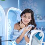 Jasmine Curtis-Smith Instagram - Loving your skin can be tough when you’re dealing with dry skin 🙈 But and it’s a big BUT.. I believe that great skin should be for everyone, and finding the right cleanser is KEY. Here’s why the NEW Hydrating Foaming Cream Cleanser of @cetaphilph is a must-have in your routine: It cleanses AND hydrates my skin, which improves overall skin health. 💙 Why Cetaphil, you ask? Because you and your skin deserves all the love and care 🤍 say goodbye to irritation and hello to a refreshed, healthy complexion. Join the Cetaphil tribe and share your love for this fantastic product with your skin besties this holiday season. Cetaphil has amazing promo deals this coming 12.12! Perfect if you’re still looking for a gift for your skin besties. Get up to Php1,500 worth of freebies when you shop this coming 12.12. Promo is just until this 12.12 so let’s all have healthy skin together! #12DaysofHealthySkin #PerfectCanvas