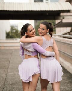 Jasmine Curtis-Smith Instagram - Sestras will always be there to try and help “fix you” no matter what. Love you sestra. Thank you for joining our Magpasikat. @jascurtissmith 💜💜💜 📸: @luisruizzzz 📸: @imlukeabadiano #Magpasikat2023AnneRyanOgie