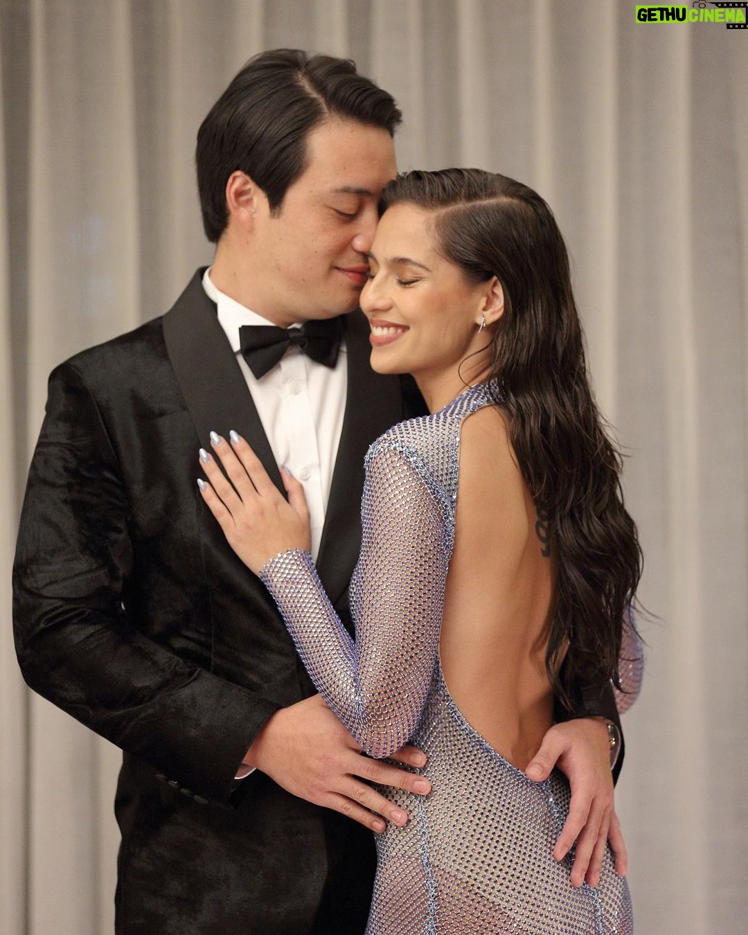 Jasmine Curtis-Smith Instagram - My date @jeffortega 🤍 #GMAGala2023 Special shout out to Mr. Archie Nicasio and Ms. Ria Gatus of @manilamarriott for ensuring we had a smooth check in ❤️ Designer: @michaelleyva_ Jewelry: @tiffanyandco Makeup: @mayesadelossantos Hair: @iamantoniopapa Stylist: @clairefernando_ @maicatady @qurator_studio Nails: @minmeluxurynails Skin: @theaiveeclinic Jeff’s suit by: @chynnamamawal Styled by @mrdavidmilan 📸 @iamrobleung Manila Marriott Hotel