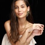 Jasmine Curtis-Smith Instagram – Dazzling in the best of the best @tiffanyandco’s iconic pieces, exquisitely created by Jean Schlumberger 💎

It is a moment 🤍

#TiffanyWonders