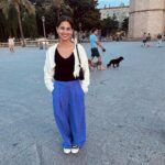 Jasmine Curtis-Smith Instagram – My self timer shot versus… swipe to see a local’s very lazy attempt 😂  where is the tower?!?!

Minsan talaga sana mag no nalang sila kesa na ganun ung shot haha Torres de Serranos