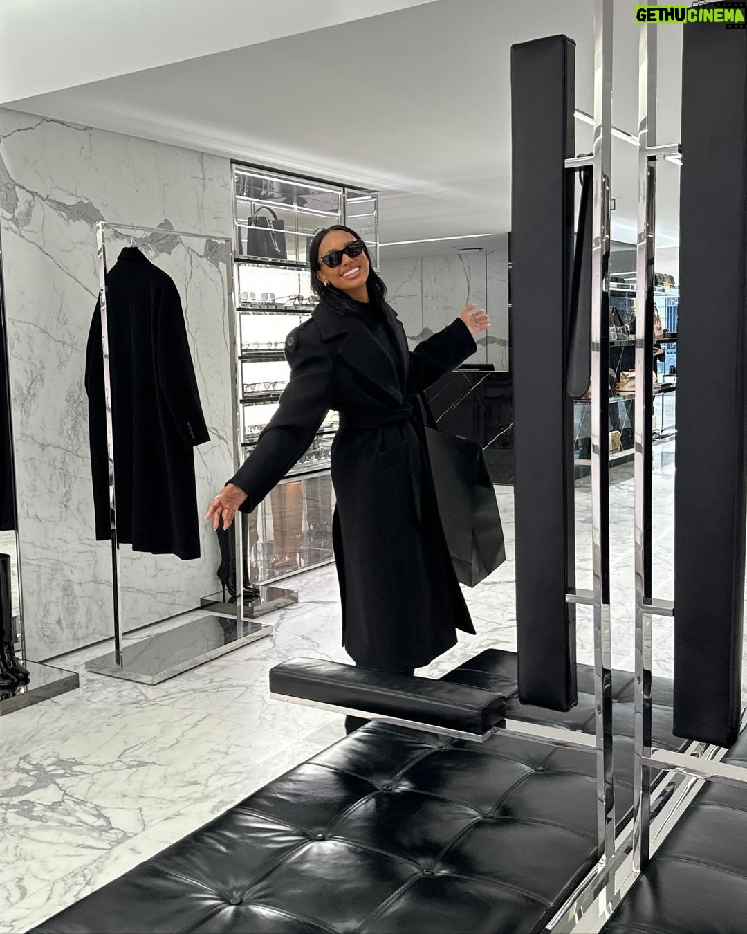 Jasmine Tookes Instagram - Pre YSL show retail therapy. Should I do another TikTok haul?🙃