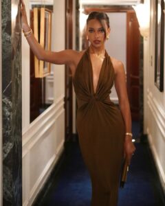 Jasmine Tookes Instagram - Moments before the @tomford show in Milan🤎 #tomfordwinter24