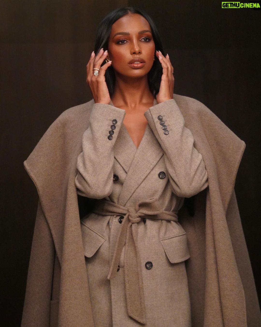 Jasmine Tookes Instagram - “It’s handled.”