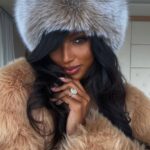 Jasmine Tookes Instagram - ❄️🐰 Niseko, Hokkaido, Japan（ニセコ）