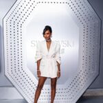Jasmine Tookes Instagram - An evening in NYC with @swarovski @skims #swarovskixskims #swarovski