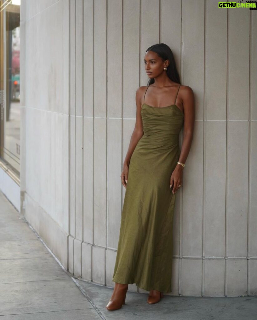 Jasmine Tookes Instagram - Adore this new @_aje_ collection 'Element', inspired by the essence and evolution of the brand. You can find it online now #AjeWorld #Element24