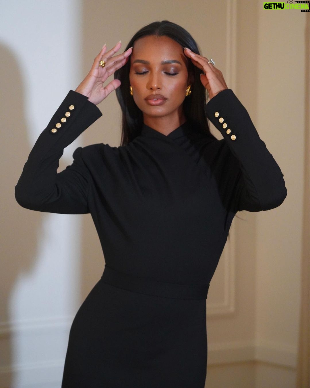 Jasmine Tookes Instagram - Another night in Paris 🤎 Paris, France