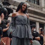 Jasmine Tookes Instagram - Moments outside of the @altuzarra show in NYC. Which is your favorite? I couldn’t choose 🫣🤎