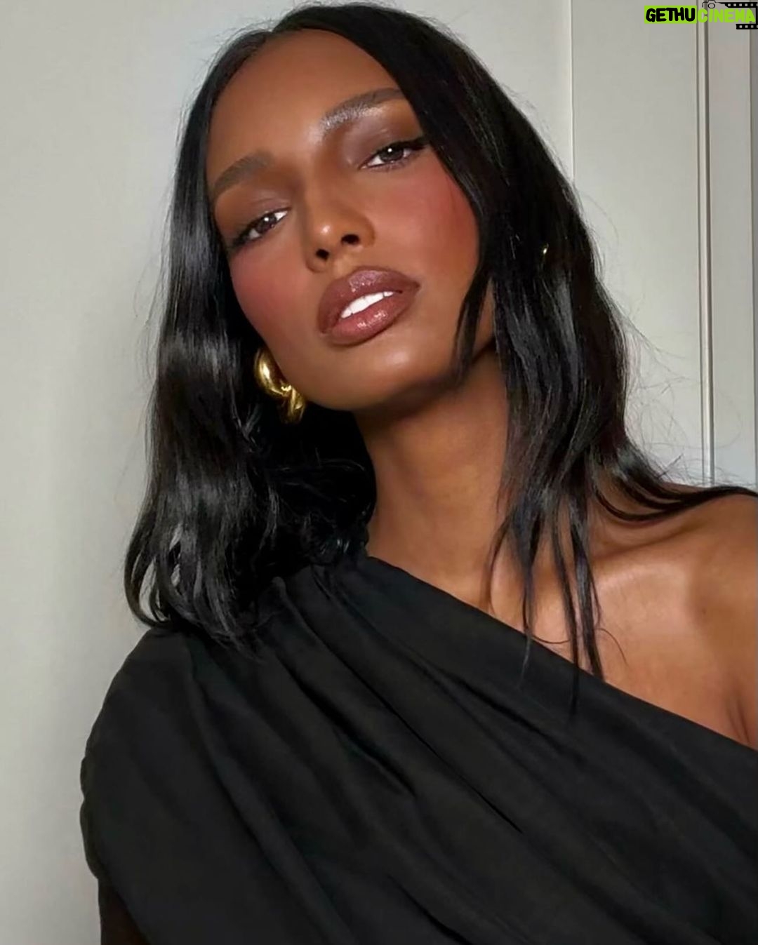 Jasmine Tookes Instagram - Glam love @patrickta @hairbyruslan
