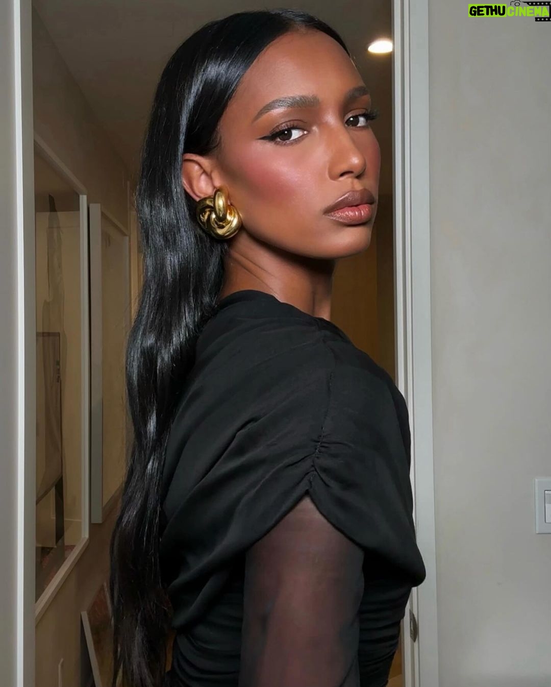 Jasmine Tookes Instagram - Glam love @patrickta @hairbyruslan