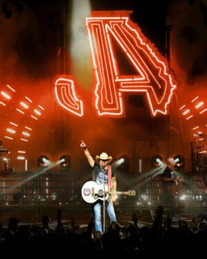 Jason Aldean Instagram - ONE WEEK til we see u guys on the Highway Desperado Tour. 💥 Y’all ready?