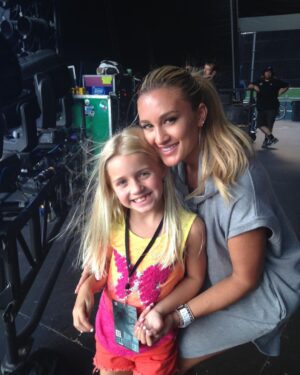 Jason Aldean Instagram - Happy sweet 16 to one of the sweetest, kindest and most thoughtful people I know. It has truly been an honor and a blessing to be your daddy for the last 16 years. We are so proud of the person you are and what you stand for. Don’t ever change that!! We love u more than you will ever know. Happy birthday Kendyl bug. 😘