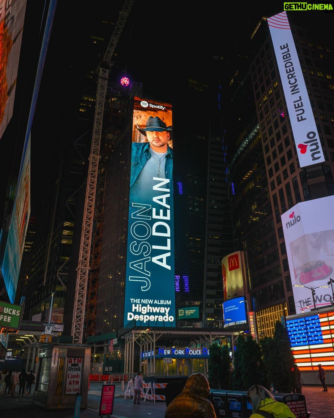Jason Aldean Instagram - Posted up in Times Square! Listen to Highway Desperado now on @spotify. Times Square, New York City