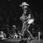 Jason Aldean Instagram - Just a lil’ photo dump from the last 3 weeks on the West Coast. U guys were amazing!! Thanks for comin and hangin with the Highway Desperados!!!! 🤘🏼 📸: @justinmrusek