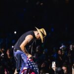 Jason Aldean Instagram - Just a lil’ photo dump from the last 3 weeks on the West Coast. U guys were amazing!! Thanks for comin and hangin with the Highway Desperados!!!! 🤘🏼 📸: @justinmrusek