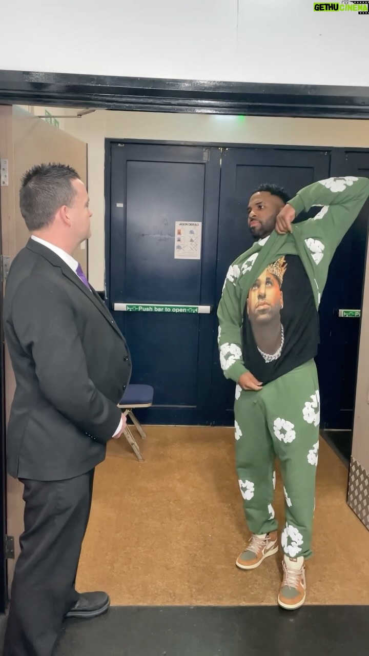 Jason Derulo Instagram - I missed the show, they ran out of passes! Thanks Peter 🤷🏾♂️