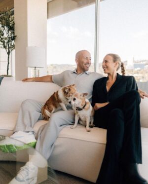 Jason Oppenheim Instagram - Sometimes home is a person. Thanks @people. Photos by @benjamindiedering