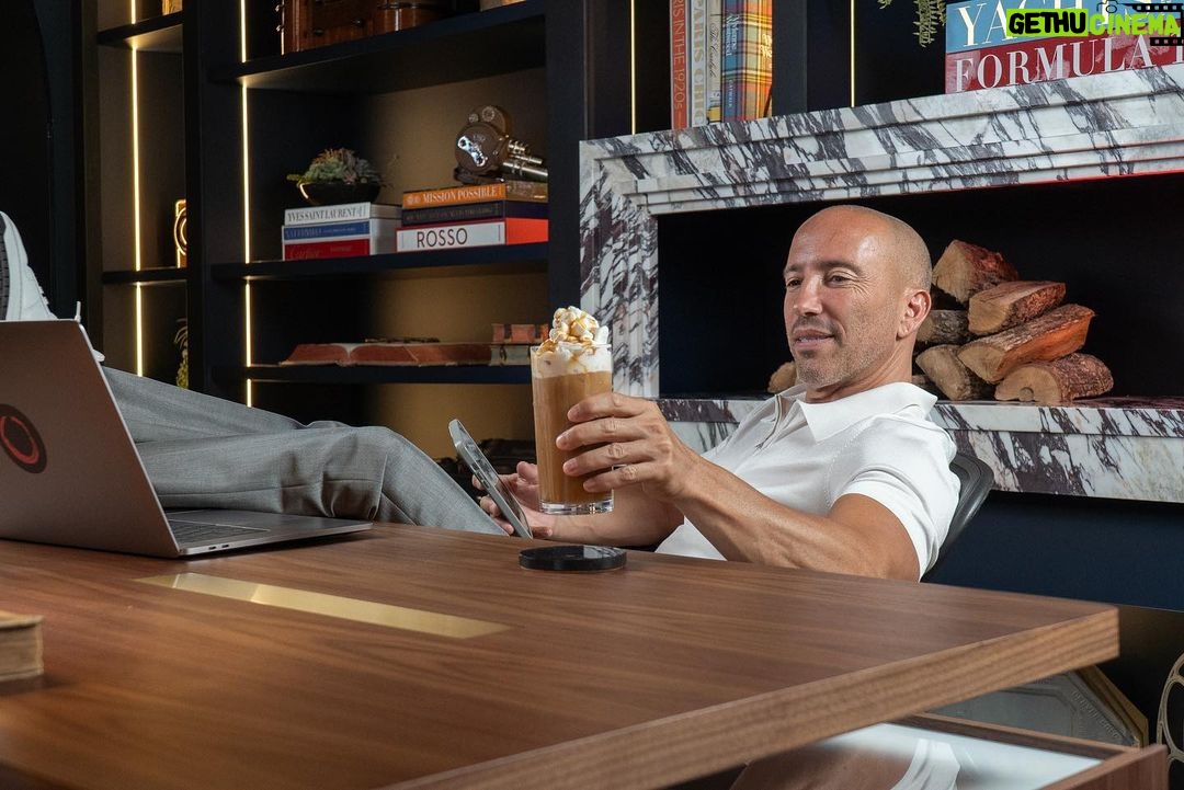 Actor Jason Oppenheim HD Instagram Photos and Wallpapers August 2023 ...