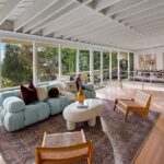 Jason Oppenheim Instagram - Just Listed: Two architectural view homes above the Sunset Strip, each offered under $2 million. First five photos -📍1710 Kings Way offered at $1,995,00 Second five photos -📍9220 Kinglet Dr. offered at $1,995,000 The Sunset Strip
