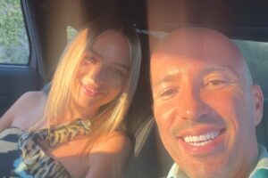 Jason Oppenheim Instagram - Tonight at the People’s Choice Awards, such a cool time! (even tho the Kardashians beat us).