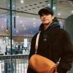 Jasper Liu Instagram - 新年快樂！！！走吧！回家過年 吃團圓飯吧！大家今年在那裡過年呢？？ 祝大家 身體健康 、萬事如意. Happy 🐰you 一定都要平平安安的。🙌🏻🙌🏻🙌🏻🧧🧧🧧🧨🧨🧨🎇🎇🎇🎆🎆🎆💪🏻💪🏻💪🏻 새해에는 항상 건강하고 좋은 일만 있길 바래요 😄 happy new year 🎊 #paris #happynewyear