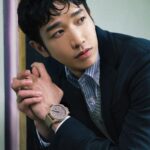 Jasper Liu Instagram – @esquire_tw  在那，都珍惜每一個當下，尋找每個都市的美。回家了，就盡情的陪在父母家人身邊，或什麼事都不做的賴在客廳地板上。什麼事都好，反正時間有限😁（剛回家時想說老媽怎麼記性這麼差…後來才想起喔。對。果真是我媽）😅😂🤣

Where ever you are, just cherish every moment.

어느 지역이든 거기 있을 때는 그 고유의 매력이 좋고, 집에 있을 때는 가족들과 함께 있는 그 시간이 또 좋아요, 시간은 항상 소중하니까요 : ) ☺️😊😆